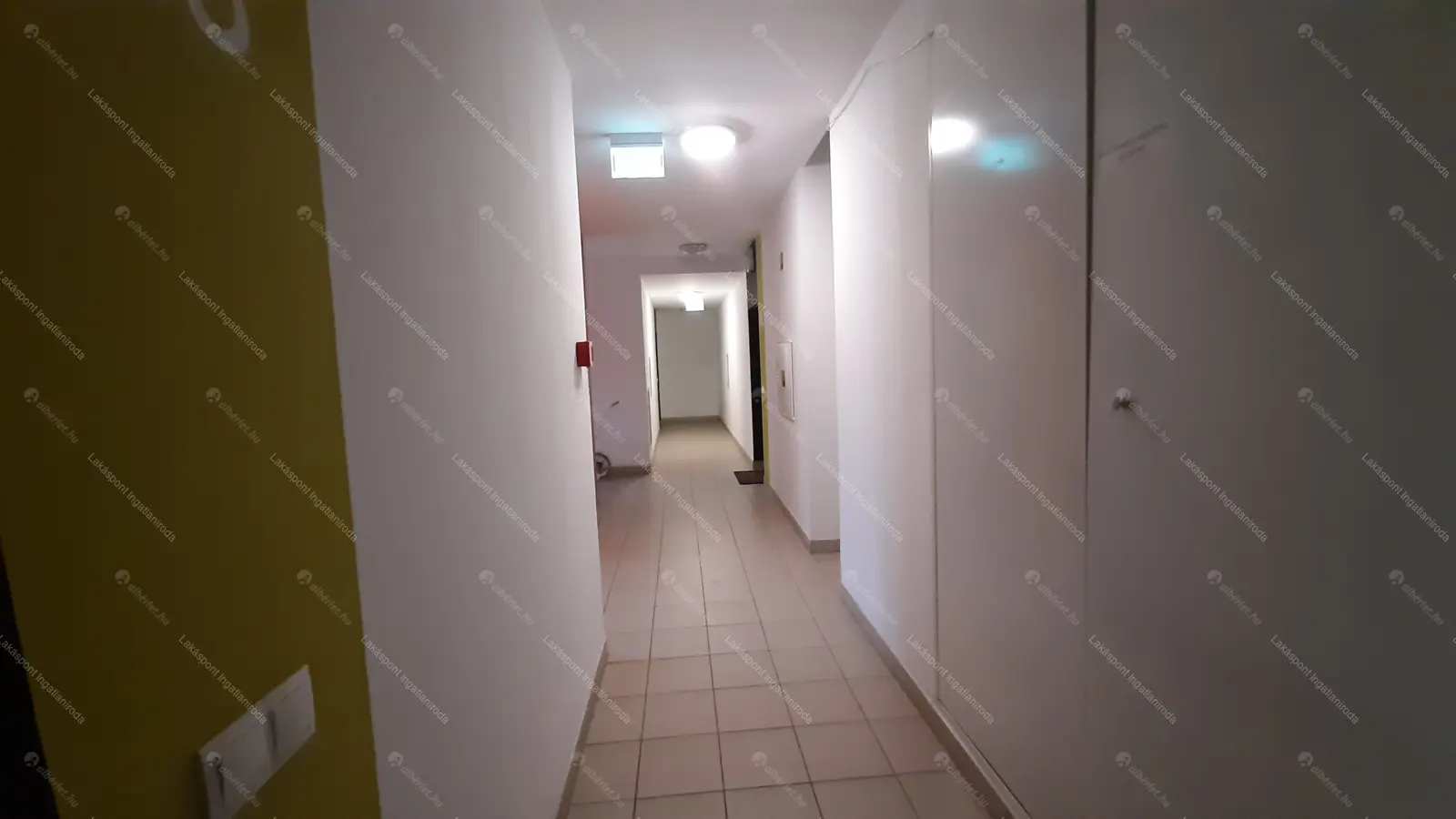 Kiadó albérlet 250000 Ft/hó áron: Budapest, XIII. kerület  Rozsnyay utca. Mérete: 30 nm, 1 szobás | Alberlet.hu - 6691238