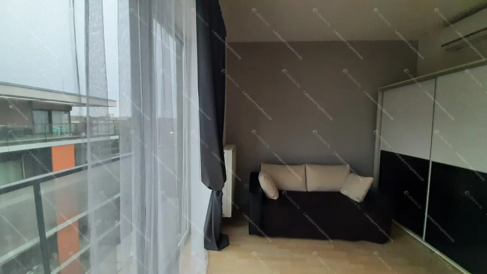 Kiadó albérlet 250000 Ft/hó áron: Budapest, XIII. kerület  Rozsnyay utca. Mérete: 30 nm, 1 szobás | Alberlet.hu - 6691244