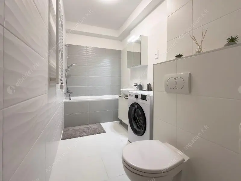 Kiadó albérlet 320000 Ft/hó áron: Budapest, XIII. kerület  Rozsnyay utca. Mérete: 41 nm, 2 szobás | Alberlet.hu - 6626617