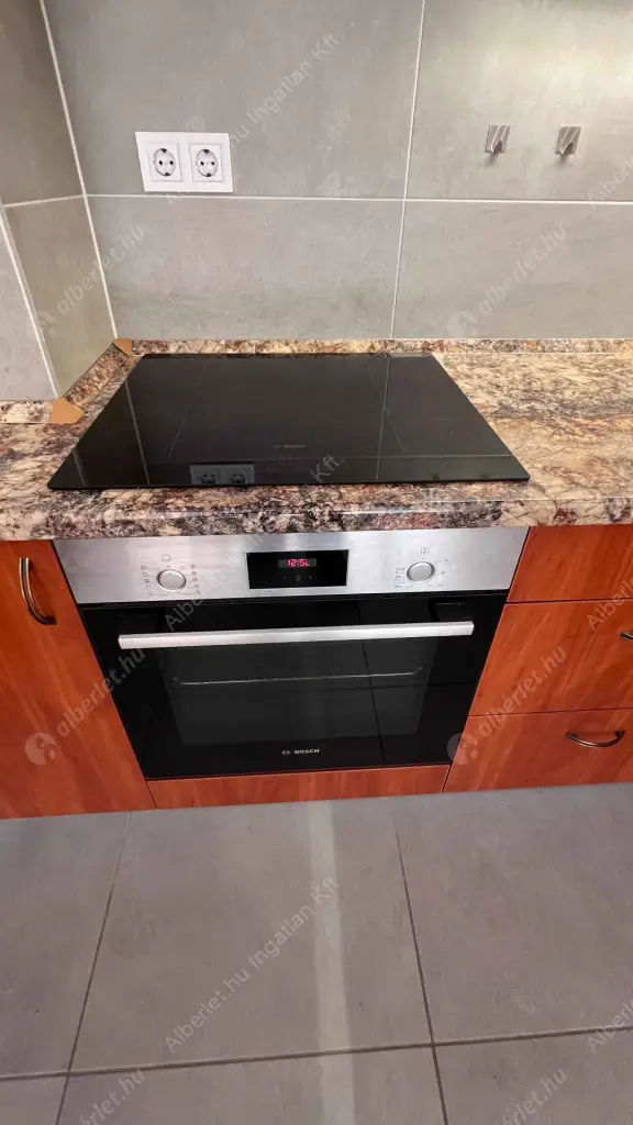 Kiadó albérlet 400000 Ft/hó áron: Budapest, XIII. kerület  Rozsnyay utca. Mérete: 77 nm, 4 szobás | Alberlet.hu - 6578307