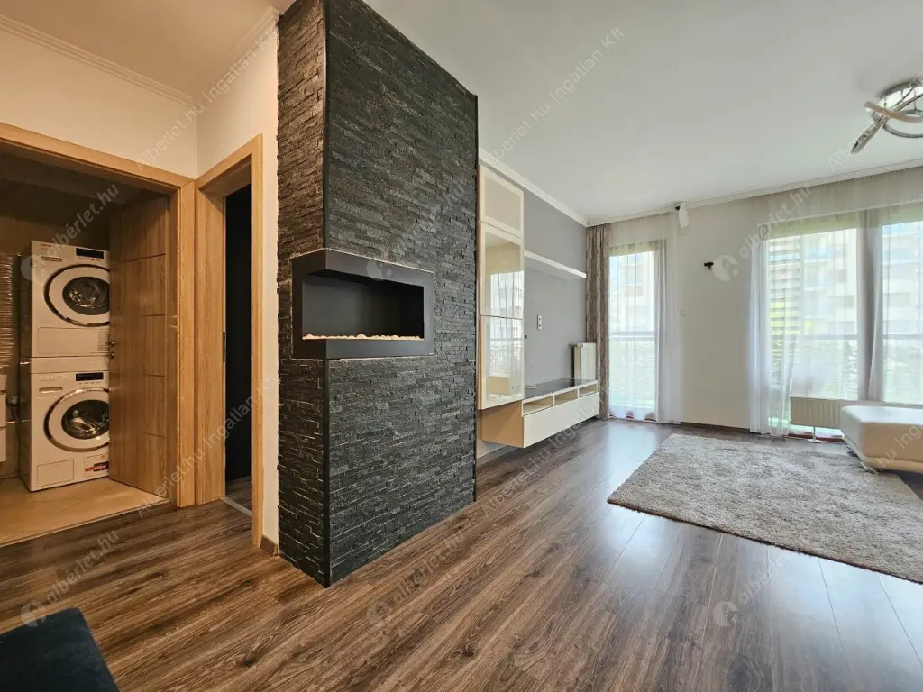 Kiadó albérlet 349000 Ft/hó áron: Budapest, XIII. kerület  Sólyatér utca. Mérete: 48 nm, 2 szobás | Alberlet.hu - 6608897