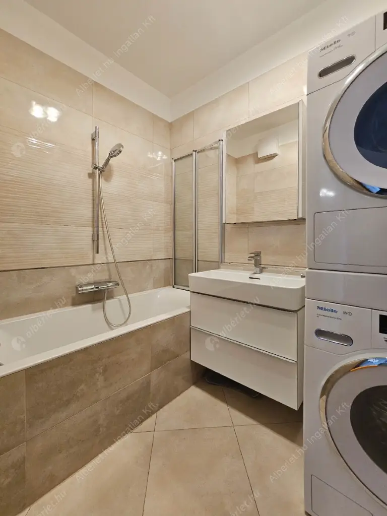 Kiadó albérlet 349000 Ft/hó áron: Budapest, XIII. kerület  Sólyatér utca. Mérete: 48 nm, 2 szobás | Alberlet.hu - 6608903