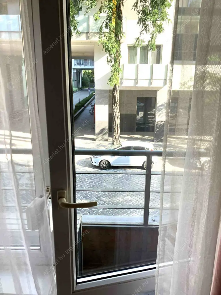 Kiadó albérlet 210000 Ft/hó áron: Budapest, XIII. kerület  Szabolcs utca. Mérete: 32 nm, 1 szobás | Alberlet.hu - 6572571