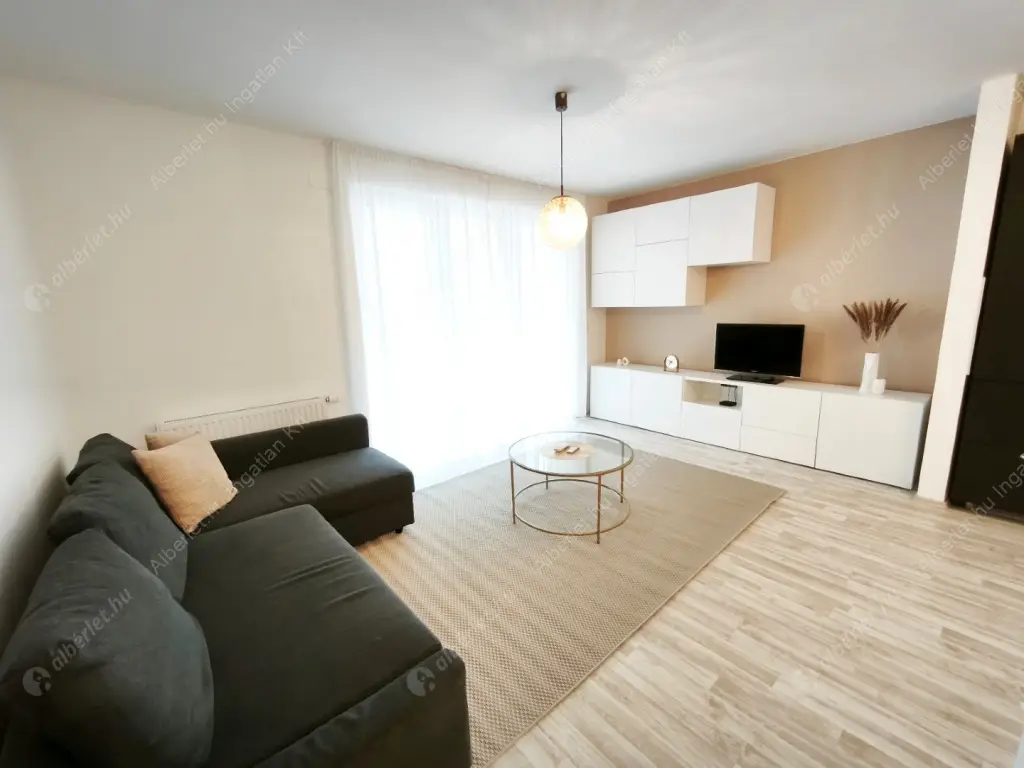 Kiadó albérlet 260000 Ft/hó áron: Budapest, XIII. kerület  Szabolcs utca. Mérete: 35 nm, 1 szobás | Alberlet.hu - 6597922