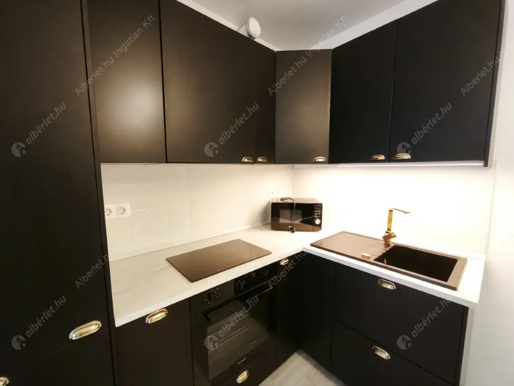 Kiadó albérlet 260000 Ft/hó áron: Budapest, XIII. kerület  Szabolcs utca. Mérete: 35 nm, 1 szobás | Alberlet.hu - 6597925