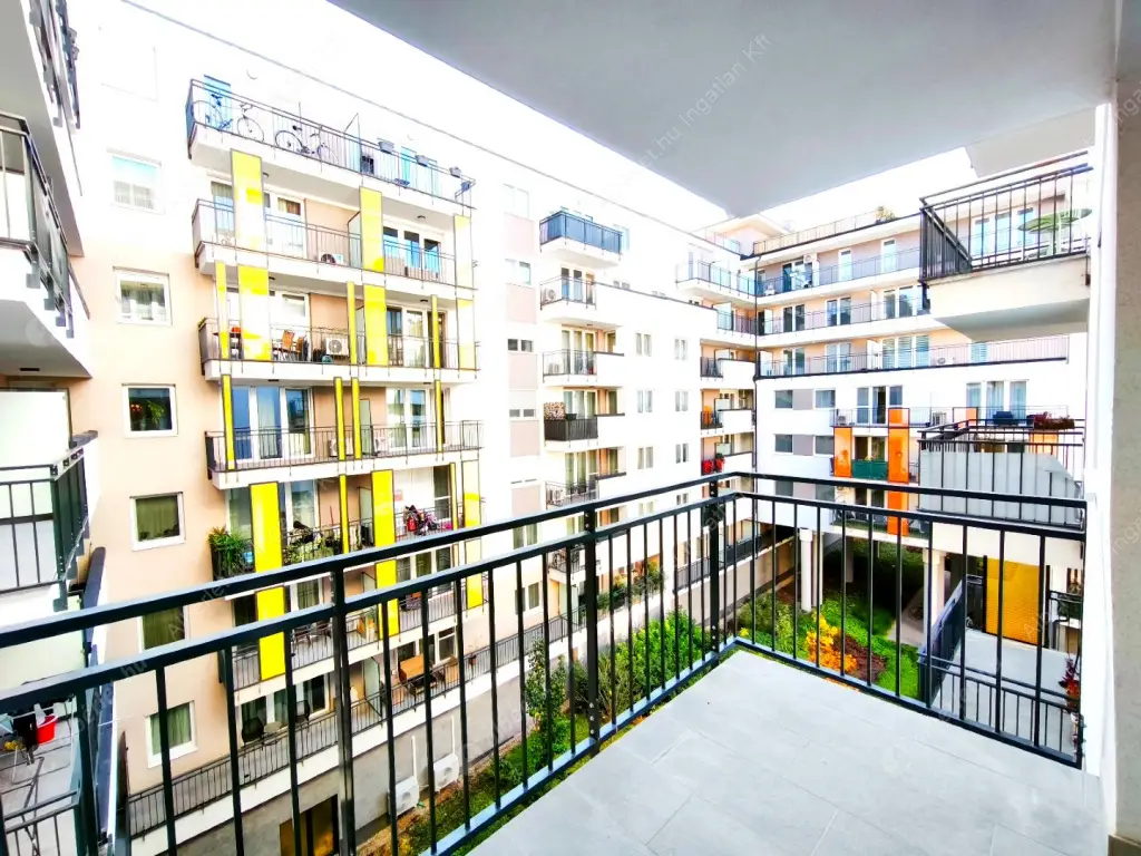 Kiadó albérlet 260000 Ft/hó áron: Budapest, XIII. kerület  Szabolcs utca. Mérete: 35 nm, 1 szobás | Alberlet.hu - 6597926