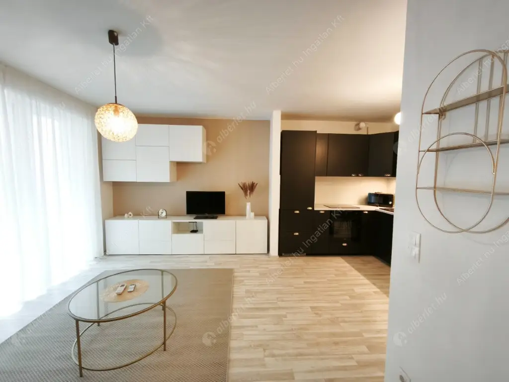 Kiadó albérlet 260000 Ft/hó áron: Budapest, XIII. kerület  Szabolcs utca. Mérete: 35 nm, 1 szobás | Alberlet.hu - 6597932