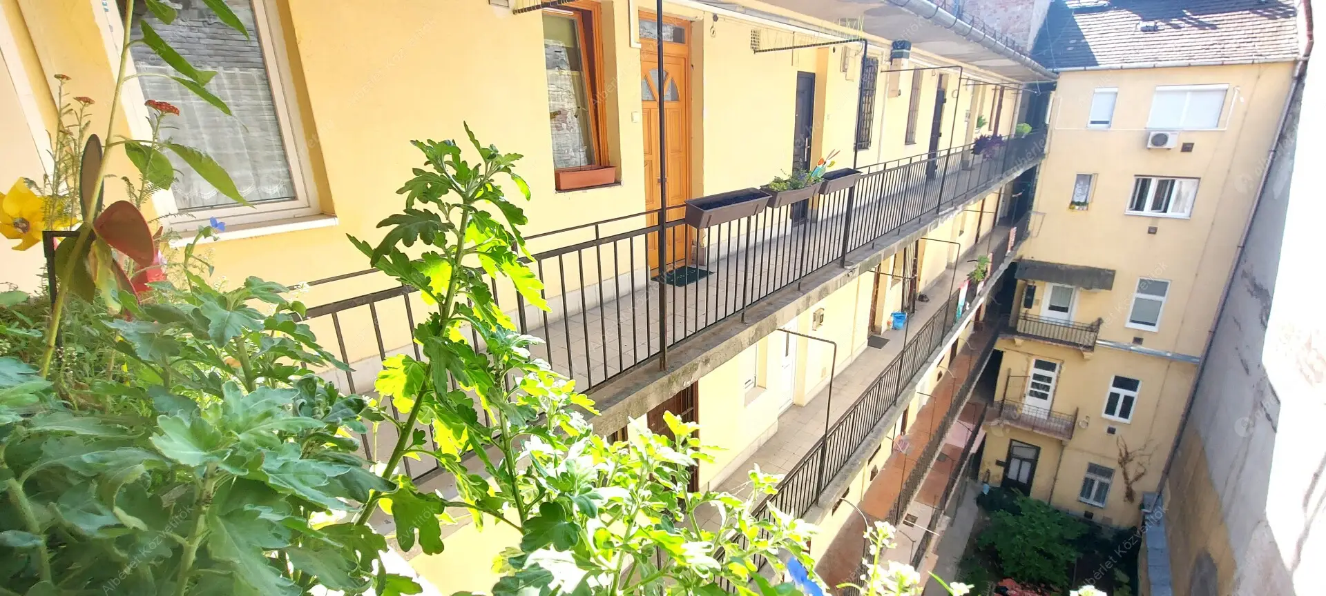 Kiadó albérlet 165000 Ft/hó áron: Budapest, XIII. kerület  Szabolcs utca. Mérete: 35 nm, 1 szobás | Alberlet.hu - 6603060