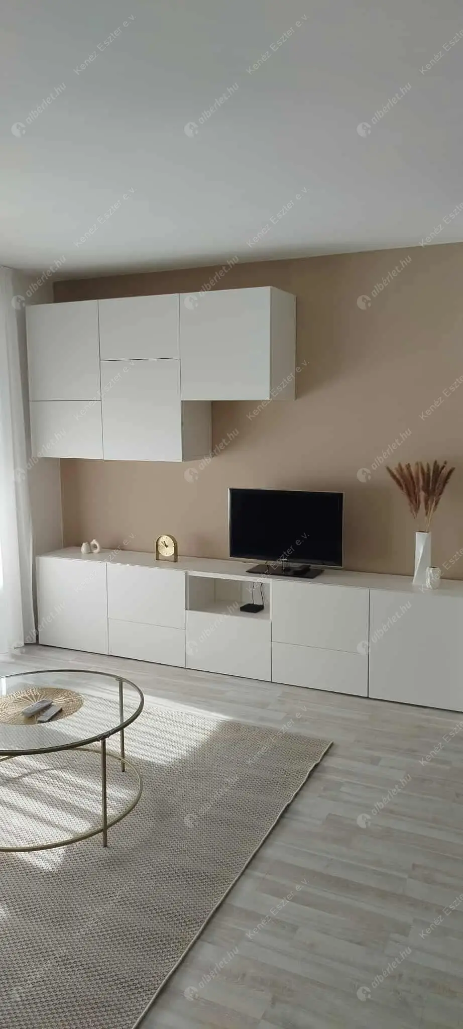 Kiadó albérlet 260000 Ft/hó áron: Budapest, XIII. kerület  Szabolcs utca. Mérete: 36 nm, 1 szobás | Alberlet.hu - 6572238