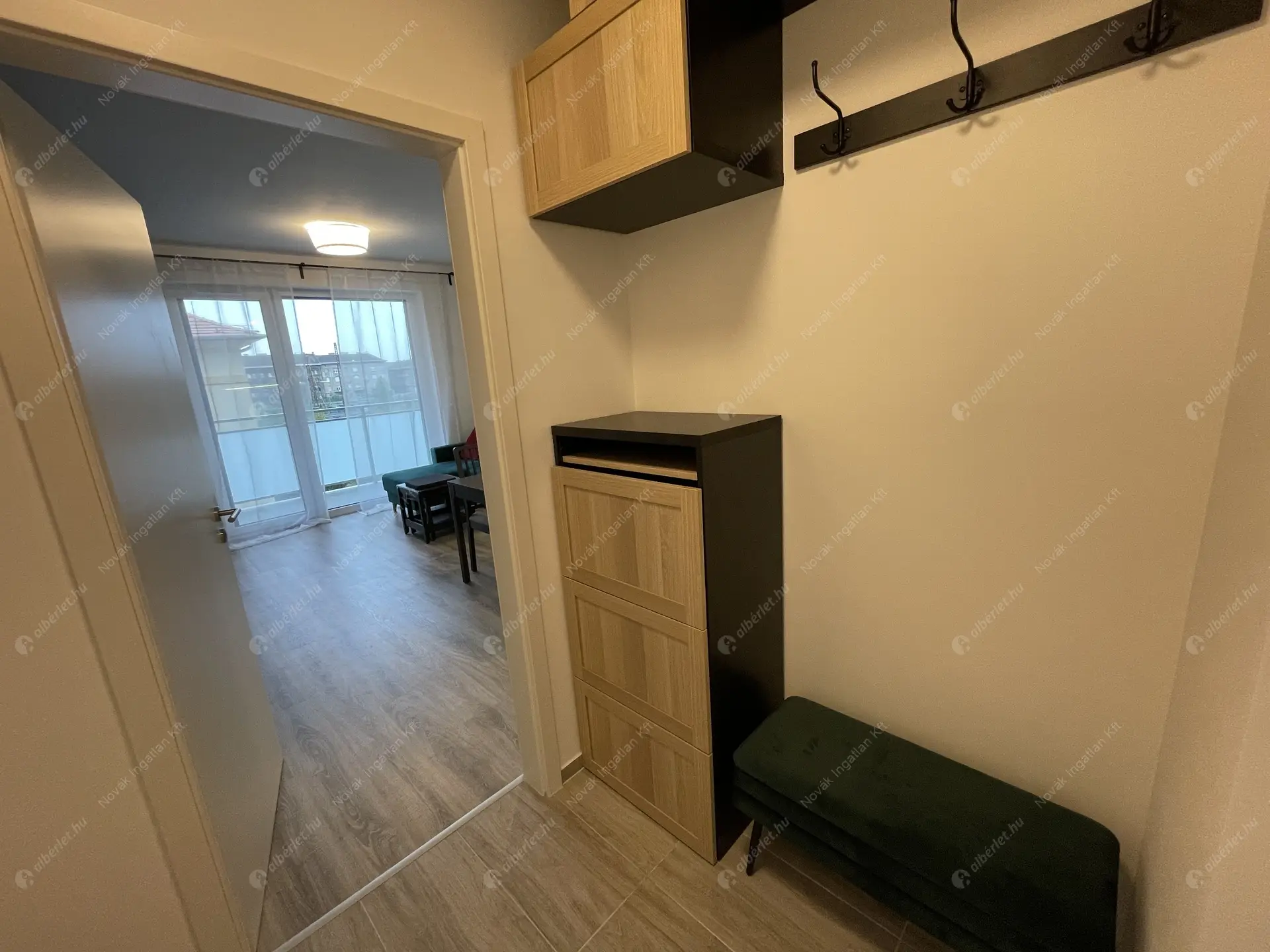 Kiadó albérlet 290000 Ft/hó áron: Budapest, XIII. kerület  Szabolcs utca. Mérete: 40 nm, 2 szobás | Alberlet.hu - 5776805