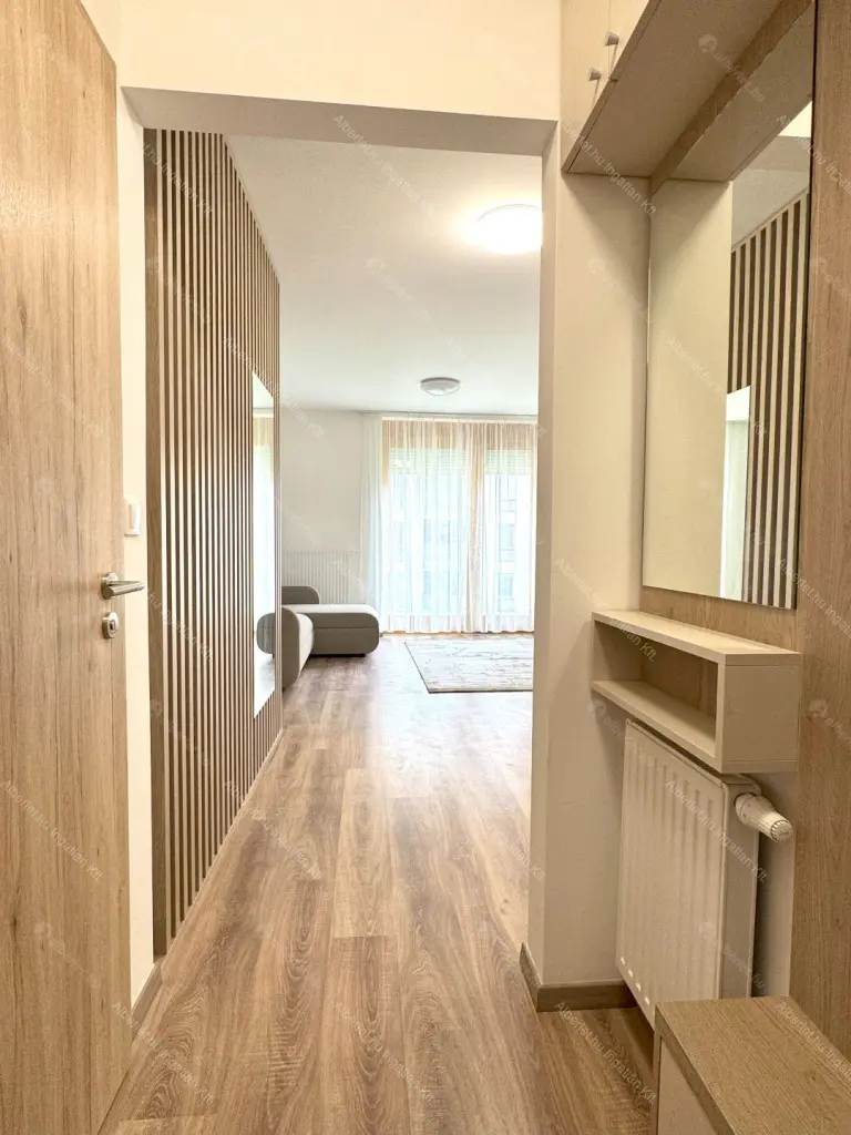 Kiadó albérlet 270000 Ft/hó áron: Budapest, XIII. kerület  Szabolcs utca. Mérete: 40 nm, 1 szobás | Alberlet.hu - 6678272