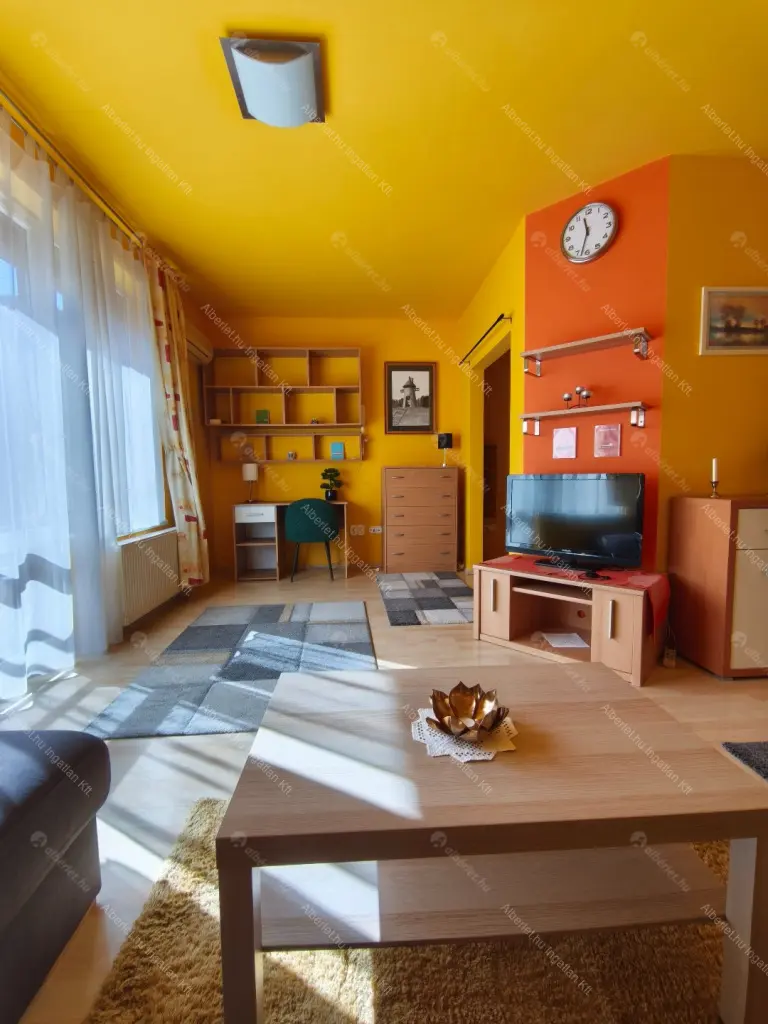 Kiadó albérlet 239000 Ft/hó áron: Budapest, XIII. kerület  Szabolcs utca. Mérete: 42 nm, 2 szobás | Alberlet.hu - 6687973