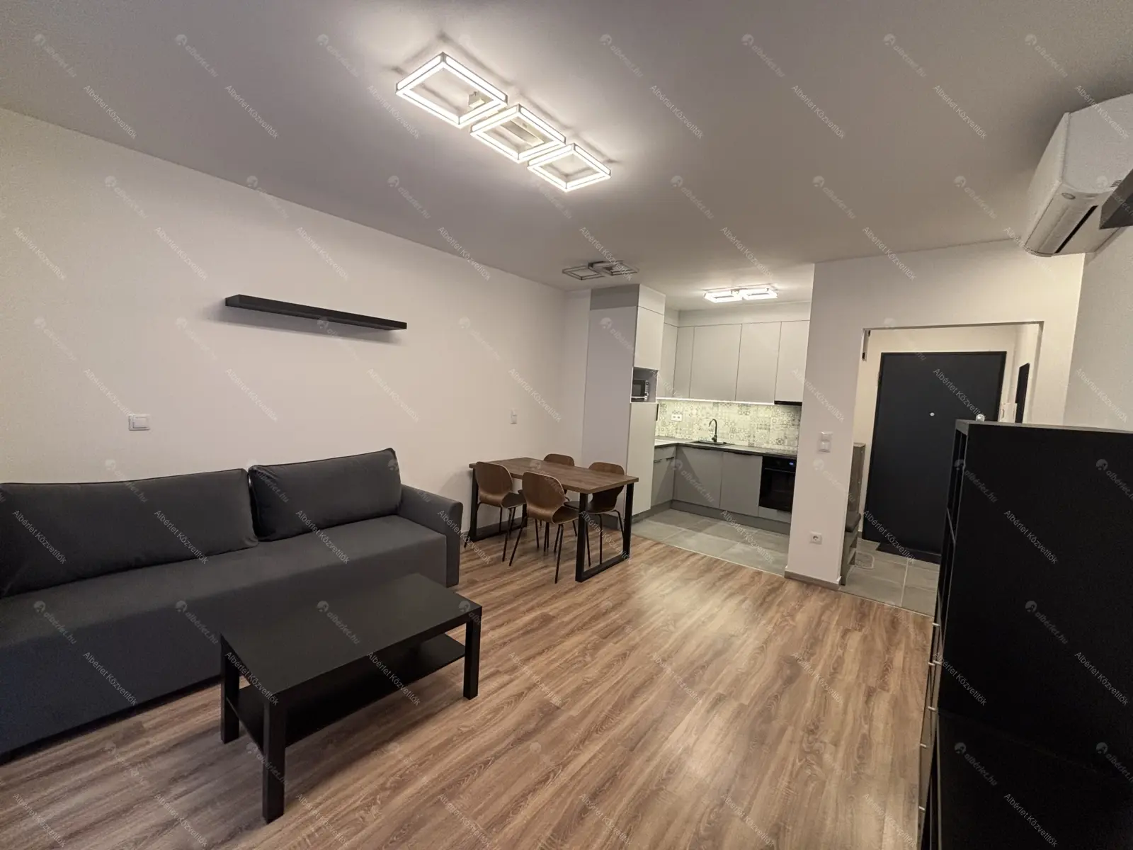 Kiadó albérlet 280000 Ft/hó áron: Budapest, XIII. kerület  Szabolcs utca. Mérete: 43 nm, 1 szobás | Alberlet.hu - 6689348