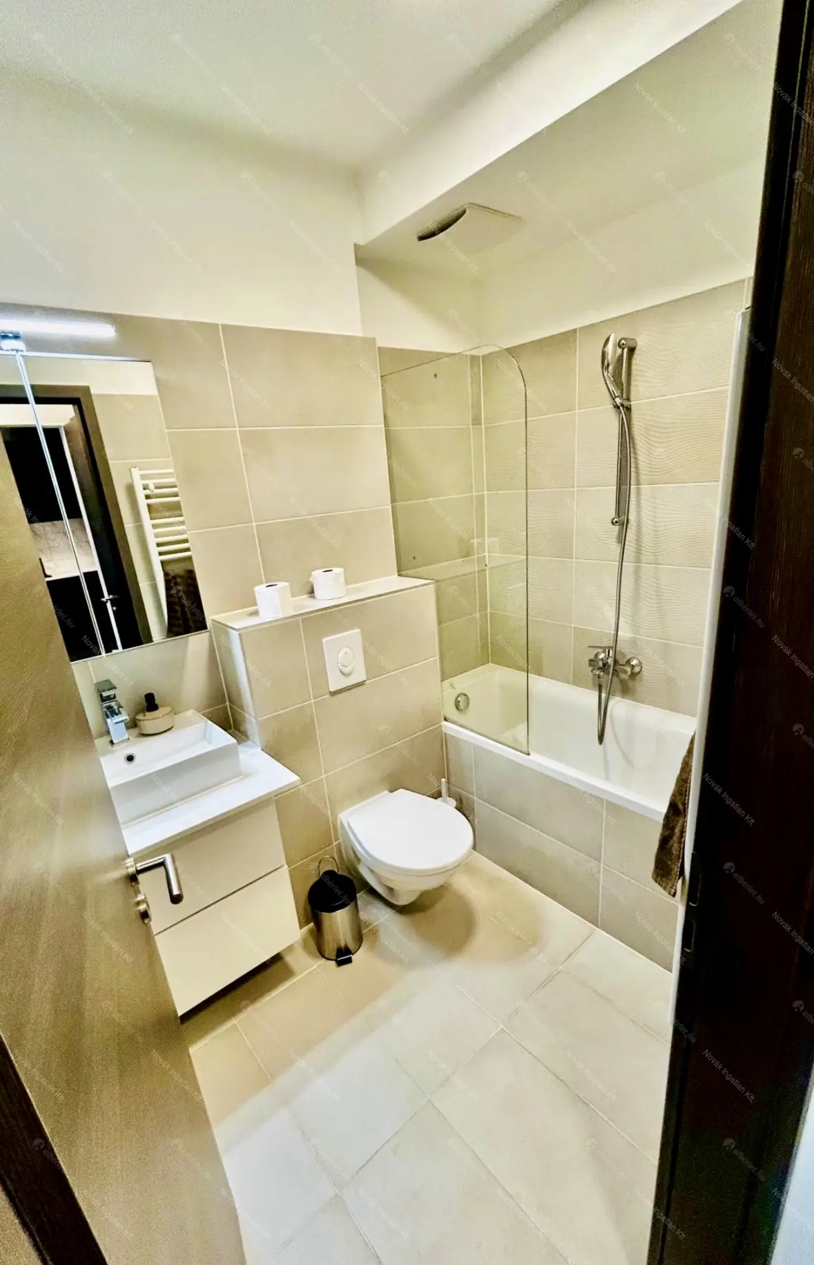 Kiadó albérlet 310000 Ft/hó áron: Budapest, XIII. kerület  Szabolcs utca. Mérete: 43 nm, 1 szobás | Alberlet.hu - 6697027