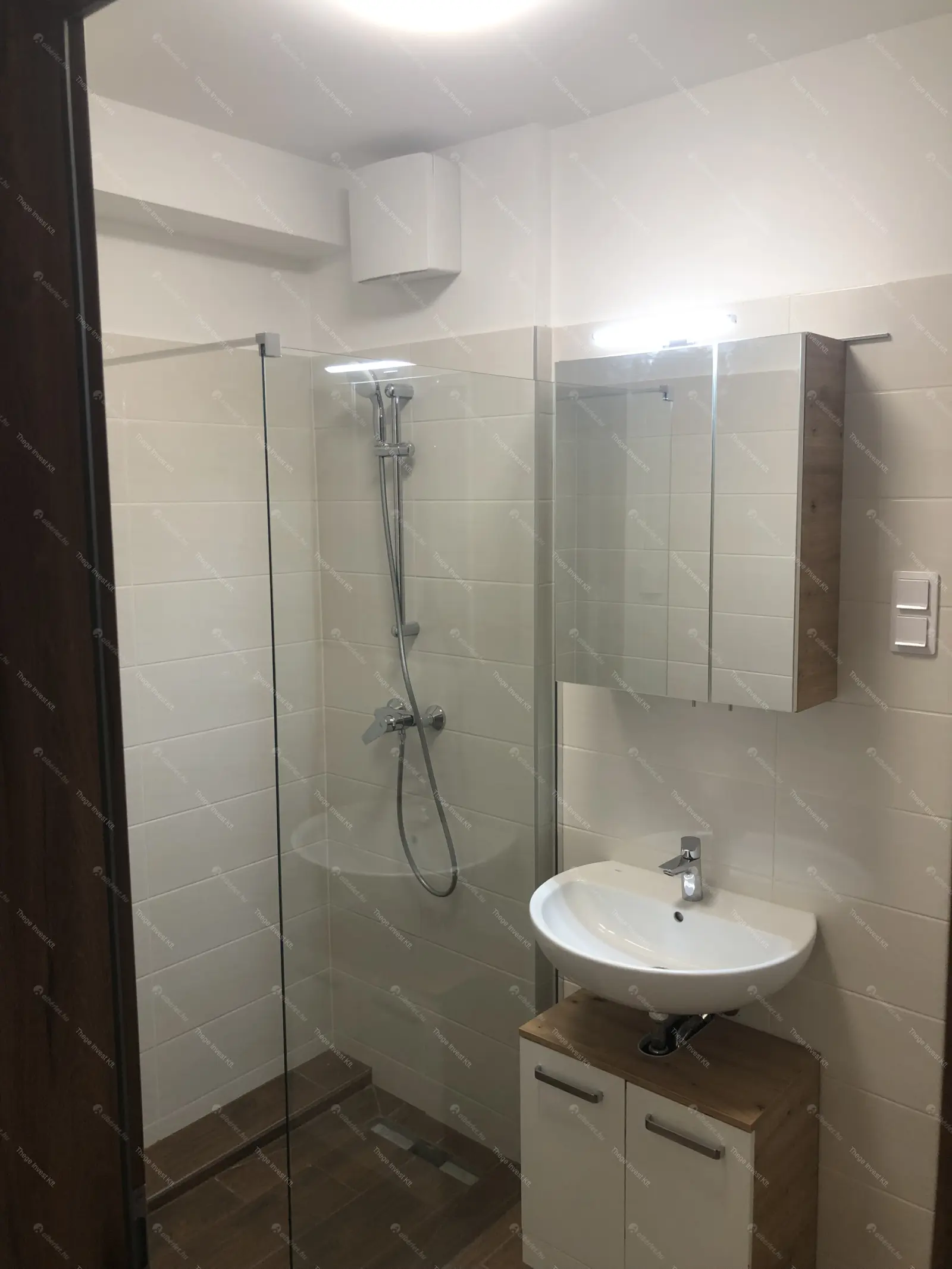 Kiadó albérlet 320000 Ft/hó áron: Budapest, XIII. kerület  Szabolcs utca. Mérete: 44 nm, 1 szobás | Alberlet.hu - 6702449