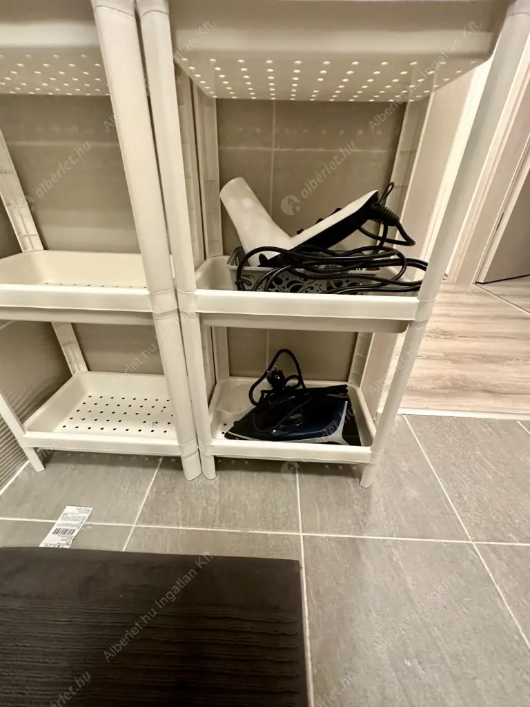 Kiadó albérlet 290000 Ft/hó áron: Budapest, XIII. kerület  Szabolcs utca. Mérete: 45 nm, 2 szobás | Alberlet.hu - 6602827