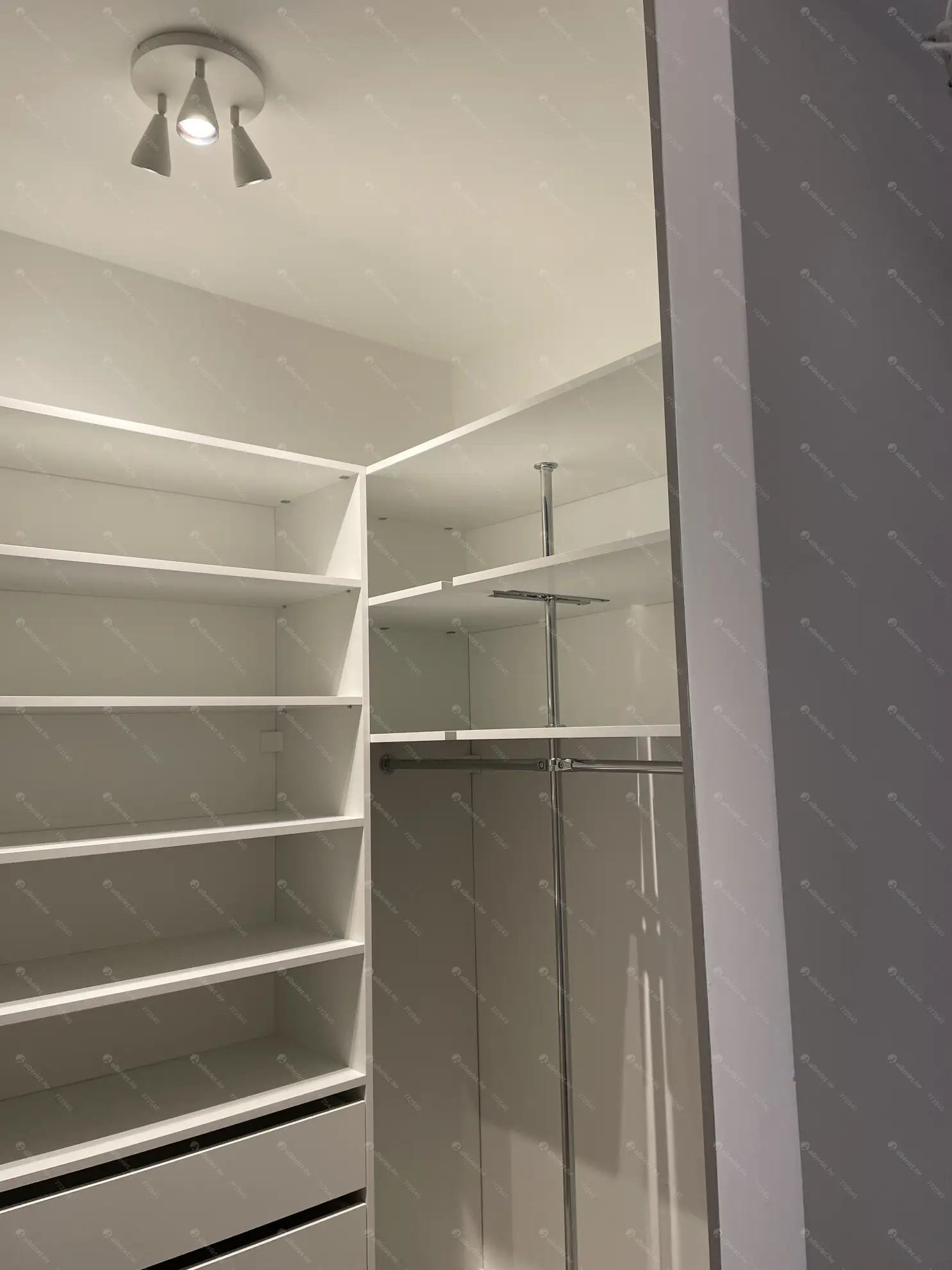 Kiadó albérlet 270000 Ft/hó áron: Budapest, XIII. kerület  Szabolcs utca. Mérete: 45 nm, 2 szobás | Alberlet.hu - 6612001