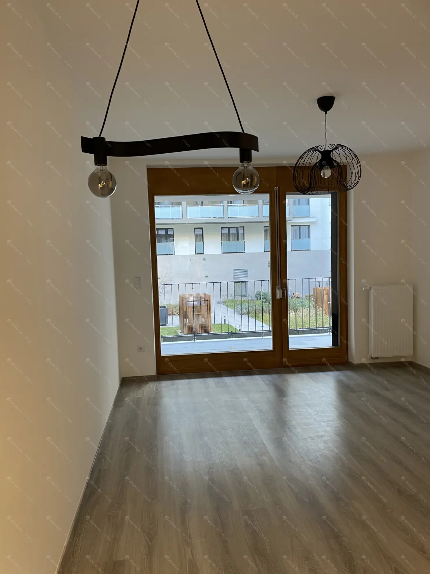 Kiadó albérlet 270000 Ft/hó áron: Budapest, XIII. kerület  Szabolcs utca. Mérete: 45 nm, 2 szobás | Alberlet.hu - 6612012