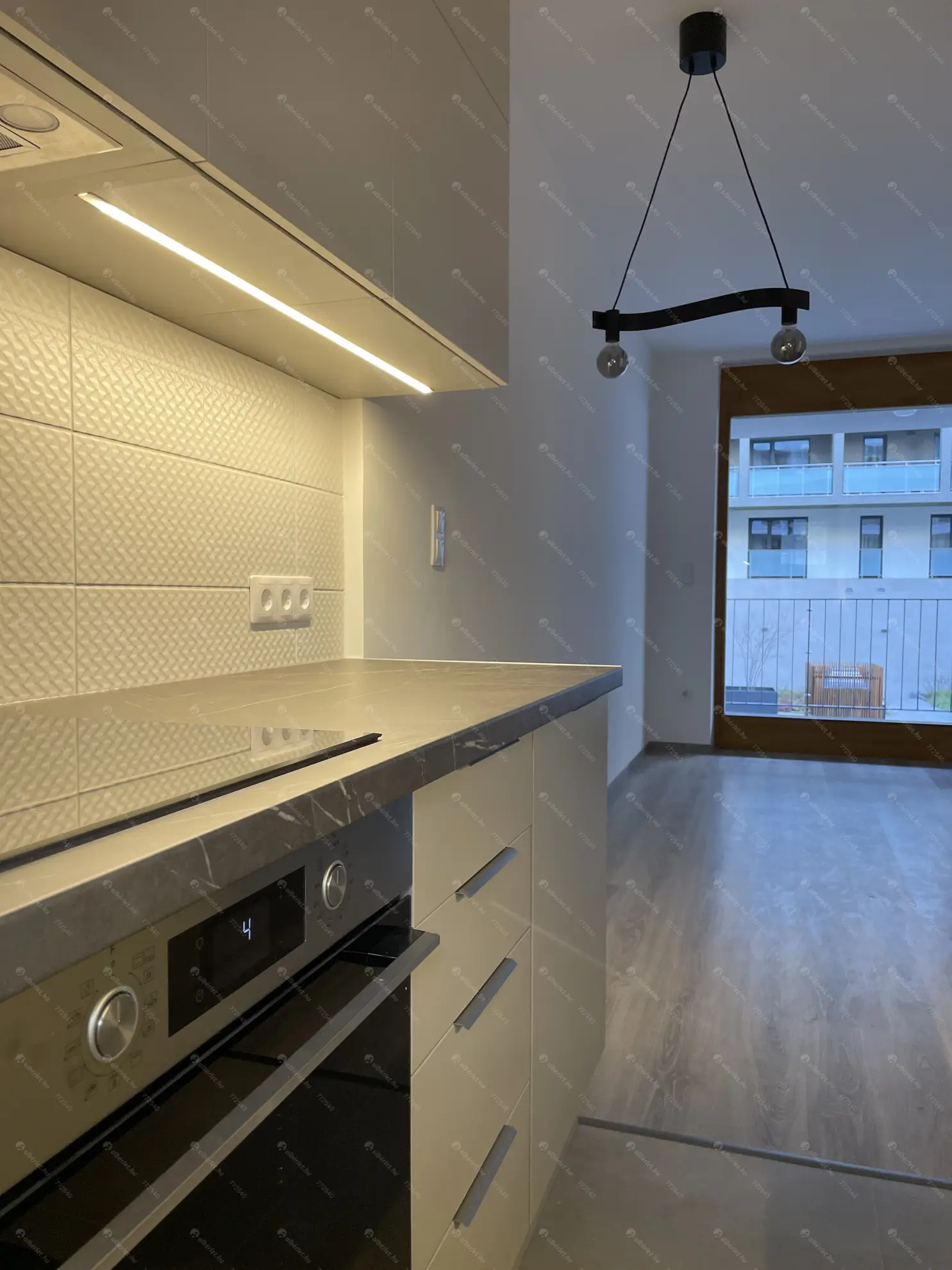 Kiadó albérlet 270000 Ft/hó áron: Budapest, XIII. kerület  Szabolcs utca. Mérete: 45 nm, 2 szobás | Alberlet.hu - 6612016