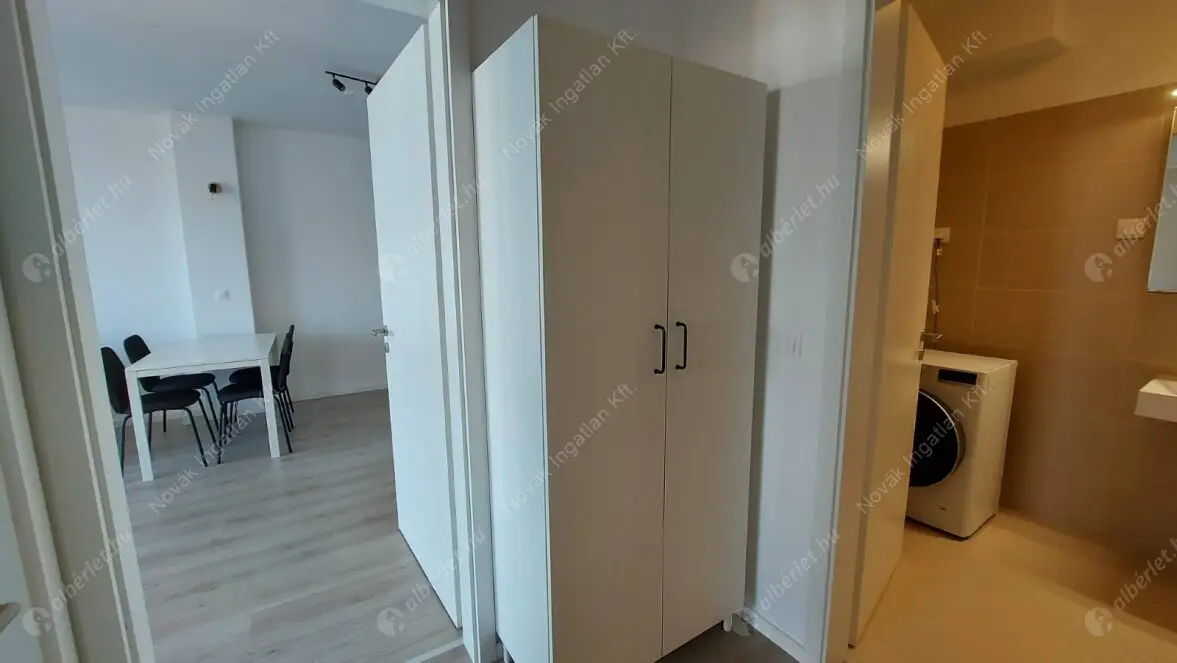 Kiadó albérlet 290000 Ft/hó áron: Budapest, XIII. kerület  Szabolcs utca. Mérete: 47 nm, 2 szobás | Alberlet.hu - 6575317