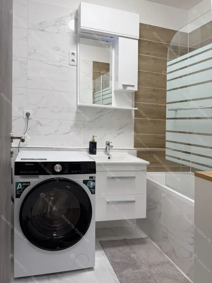 Kiadó albérlet 290000 Ft/hó áron: Budapest, XIII. kerület  Szabolcs utca. Mérete: 47 nm, 2 szobás | Alberlet.hu - 6665154