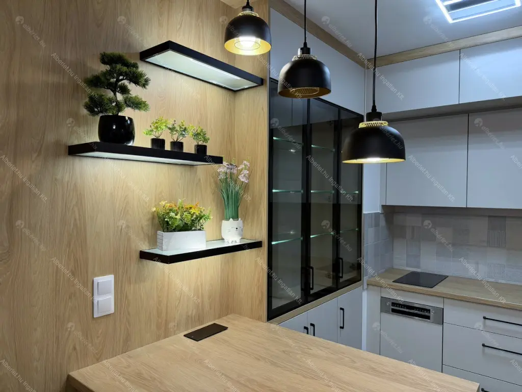 Kiadó albérlet 290000 Ft/hó áron: Budapest, XIII. kerület  Szabolcs utca. Mérete: 47 nm, 2 szobás | Alberlet.hu - 6665158