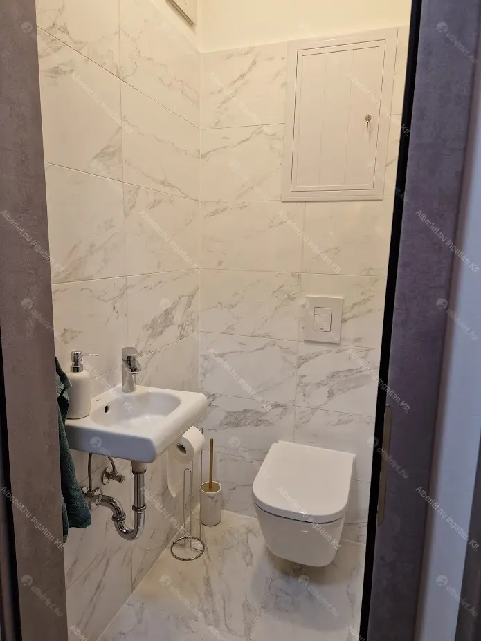 Kiadó albérlet 290000 Ft/hó áron: Budapest, XIII. kerület  Szabolcs utca. Mérete: 47 nm, 2 szobás | Alberlet.hu - 6665173