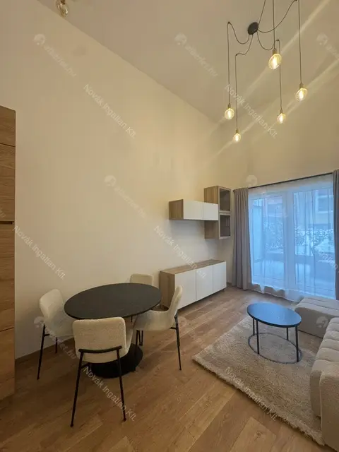 Kiadó albérlet 350000 Ft/hó áron: Budapest, XIII. kerület  Szabolcs utca. Mérete: 47 nm, 2 szobás | Alberlet.hu - 6670421