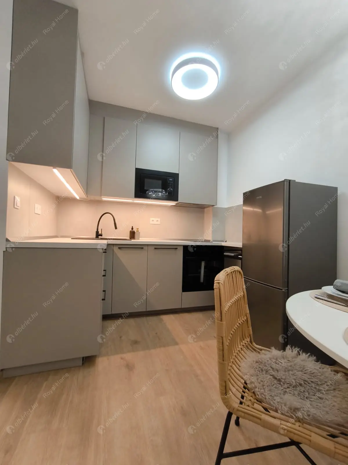 Kiadó albérlet 320000 Ft/hó áron: Budapest, XIII. kerület  Szabolcs utca. Mérete: 50 nm, 2 szobás | Alberlet.hu - 6572026