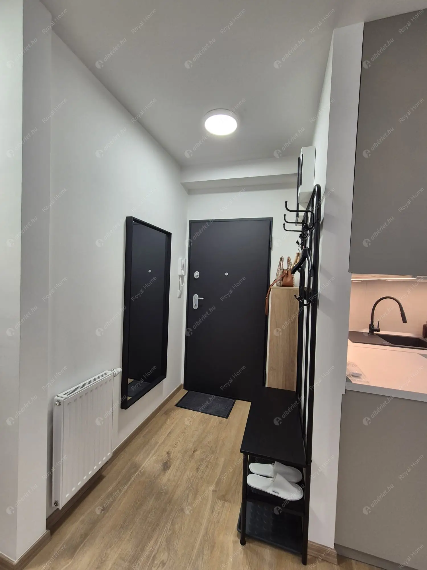 Kiadó albérlet 320000 Ft/hó áron: Budapest, XIII. kerület  Szabolcs utca. Mérete: 50 nm, 2 szobás | Alberlet.hu - 6579429