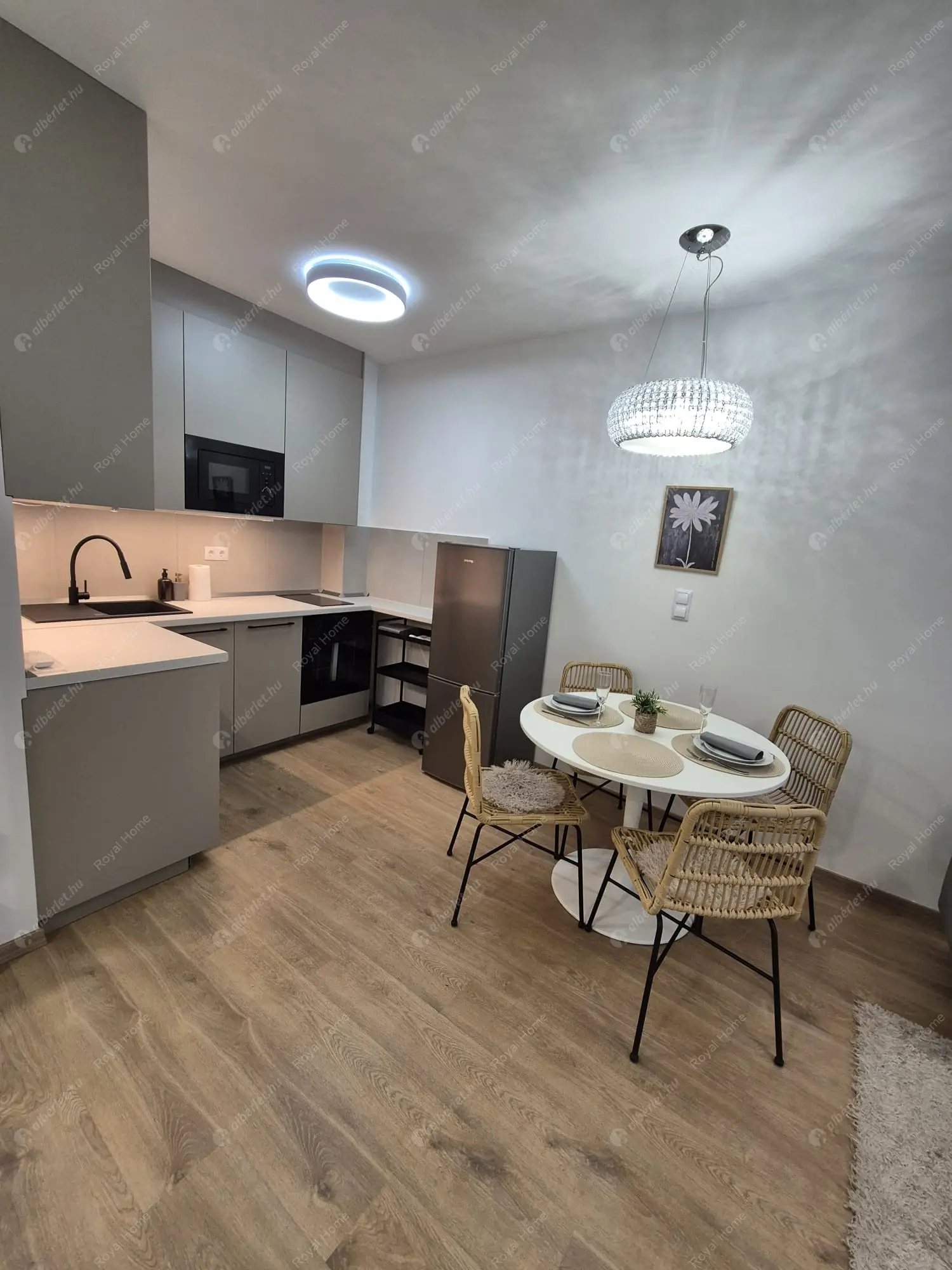 Kiadó albérlet 320000 Ft/hó áron: Budapest, XIII. kerület  Szabolcs utca. Mérete: 50 nm, 2 szobás | Alberlet.hu - 6579433