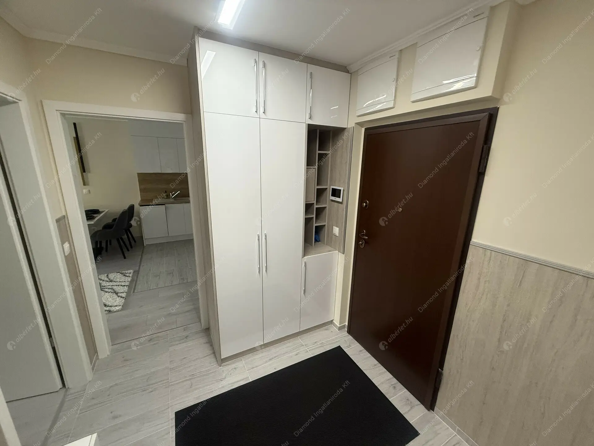 Kiadó albérlet 310000 Ft/hó áron: Budapest, XIII. kerület  Szabolcs utca. Mérete: 54 nm, 2 szobás | Alberlet.hu - 6475554