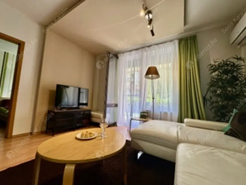 Kiadó albérlet 360000 Ft/hó áron: Budapest, XIII. kerület  Szabolcs utca. Mérete: 68 nm, 2 szobás | Alberlet.hu - 6597845
