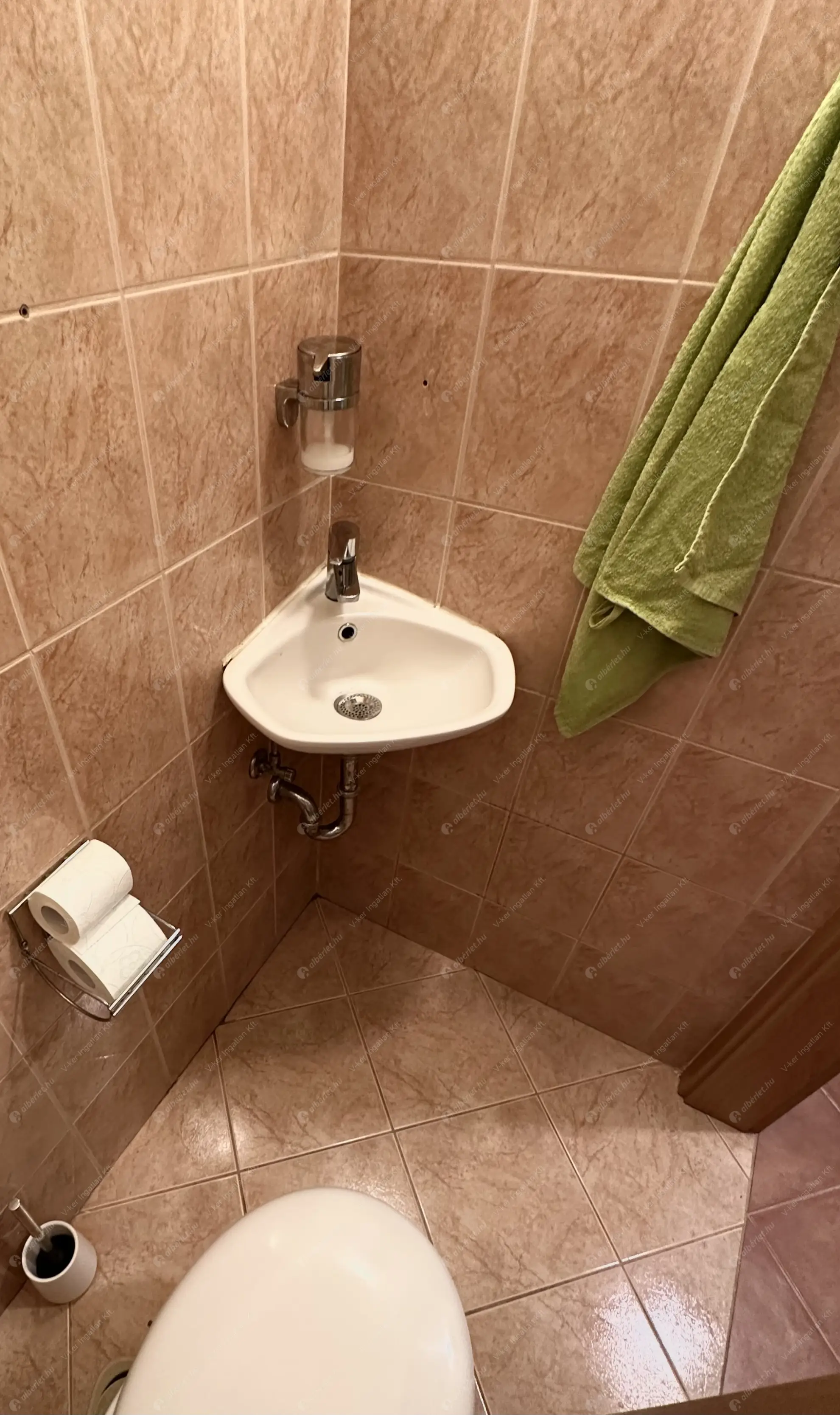 Kiadó albérlet 360000 Ft/hó áron: Budapest, XIII. kerület  Szabolcs utca. Mérete: 68 nm, 2 szobás | Alberlet.hu - 6600876