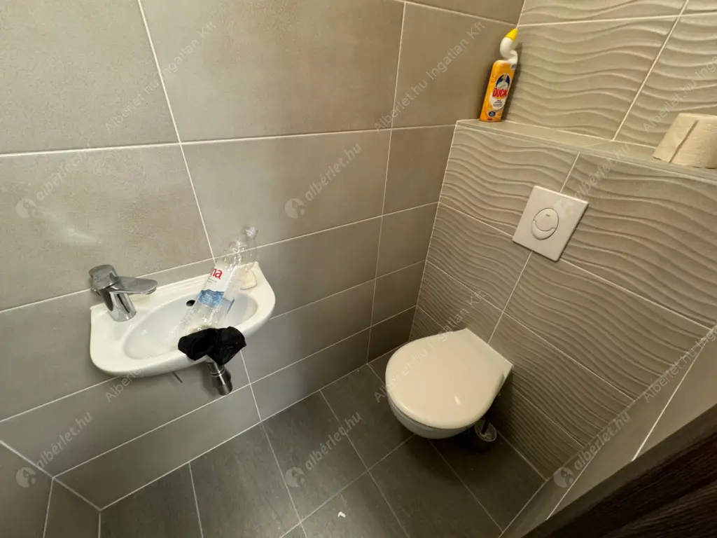 Kiadó albérlet 425000 Ft/hó áron: Budapest, XIII. kerület  Szabolcs utca. Mérete: 82 nm, 3 szobás | Alberlet.hu - 6564288