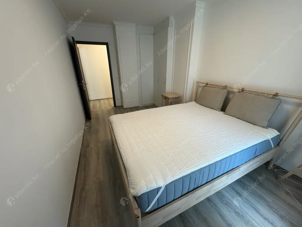 Kiadó albérlet 425000 Ft/hó áron: Budapest, XIII. kerület  Szabolcs utca. Mérete: 82 nm, 3 szobás | Alberlet.hu - 6564291