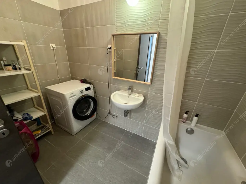 Kiadó albérlet 425000 Ft/hó áron: Budapest, XIII. kerület  Szabolcs utca. Mérete: 82 nm, 3 szobás | Alberlet.hu - 6564293