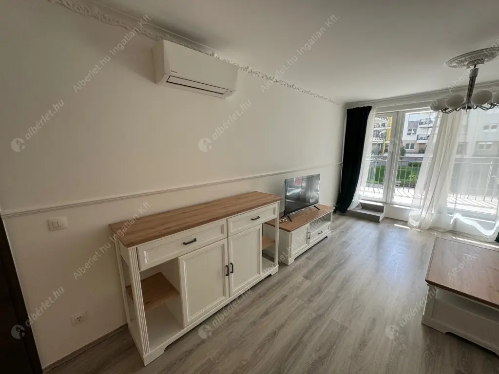 Kiadó albérlet 425000 Ft/hó áron: Budapest, XIII. kerület  Szabolcs utca. Mérete: 82 nm, 3 szobás | Alberlet.hu - 6564297