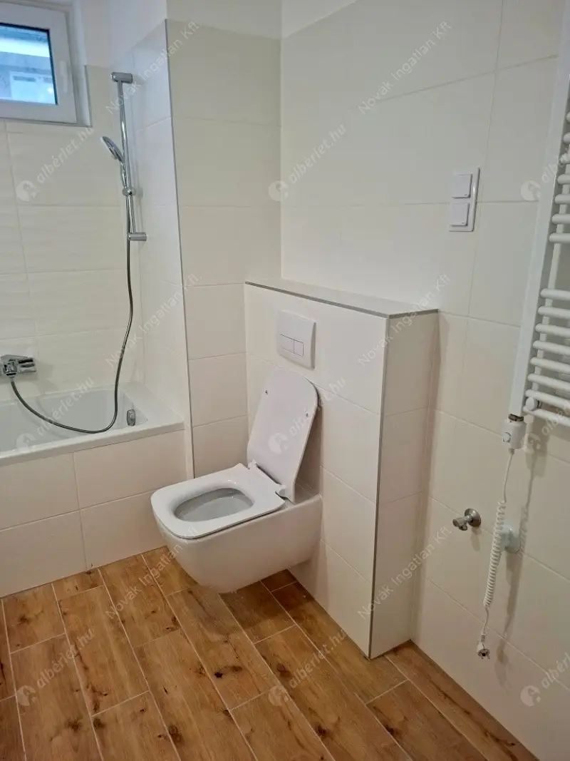 Kiadó albérlet 610000 Ft/hó áron: Budapest, XIII. kerület  Szabolcs utca. Mérete: 82 nm, 4 szobás | Alberlet.hu - 6585484