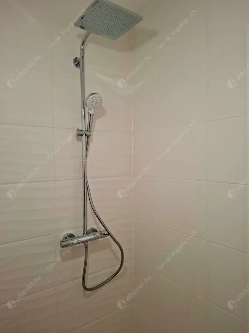 Kiadó albérlet 610000 Ft/hó áron: Budapest, XIII. kerület  Szabolcs utca. Mérete: 82 nm, 4 szobás | Alberlet.hu - 6585490