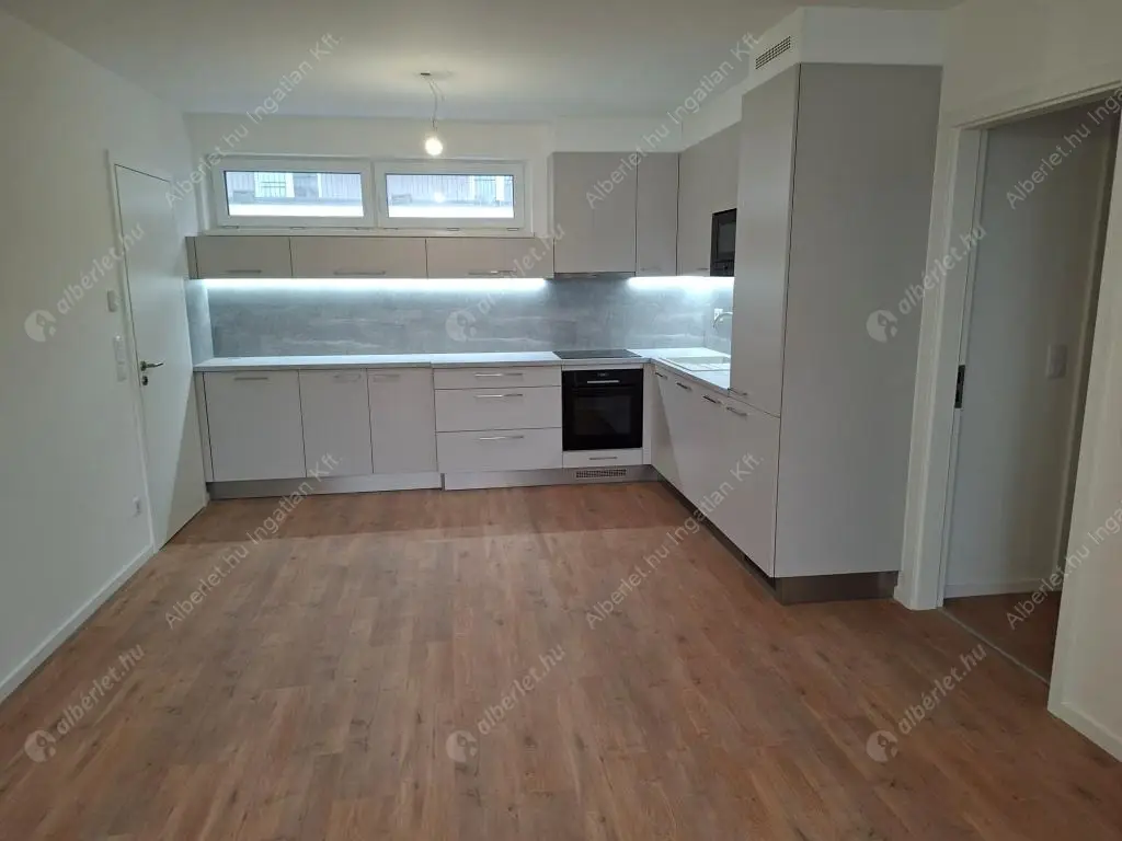 Kiadó albérlet 640000 Ft/hó áron: Budapest, XIII. kerület  Szabolcs utca. Mérete: 82 nm, 4 szobás | Alberlet.hu - 6586451