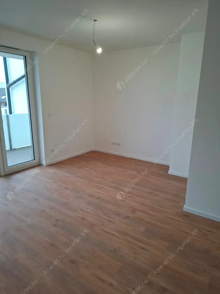 Kiadó albérlet 640000 Ft/hó áron: Budapest, XIII. kerület  Szabolcs utca. Mérete: 82 nm, 4 szobás | Alberlet.hu - 6586457