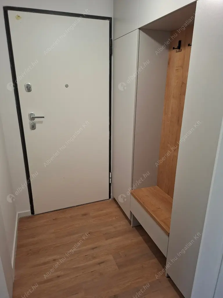 Kiadó albérlet 640000 Ft/hó áron: Budapest, XIII. kerület  Szabolcs utca. Mérete: 82 nm, 4 szobás | Alberlet.hu - 6586464