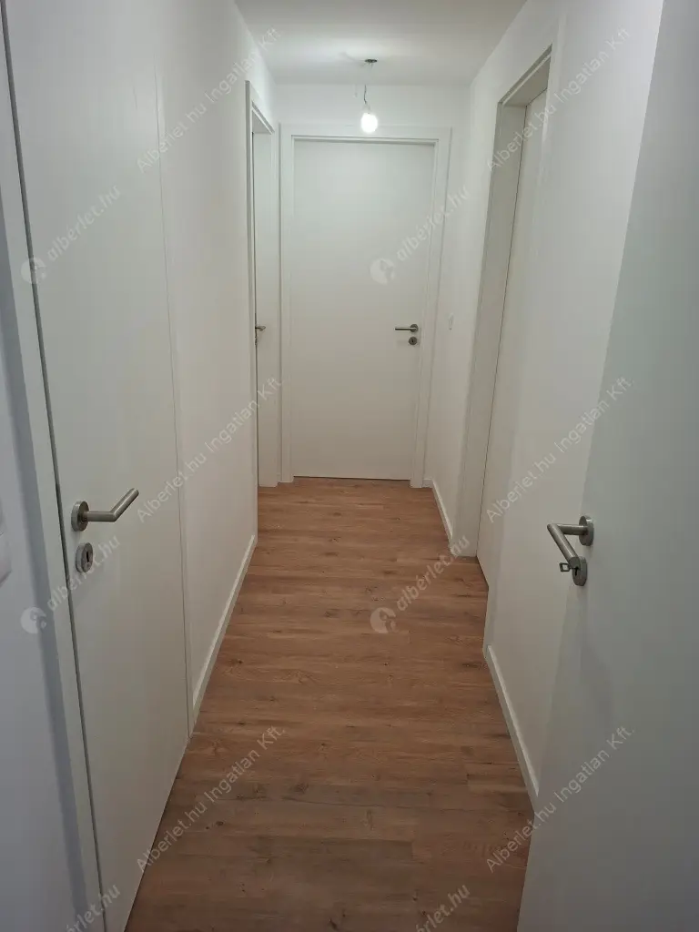 Kiadó albérlet 610000 Ft/hó áron: Budapest, XIII. kerület  Szabolcs utca. Mérete: 82 nm, 4 szobás | Alberlet.hu - 6591701