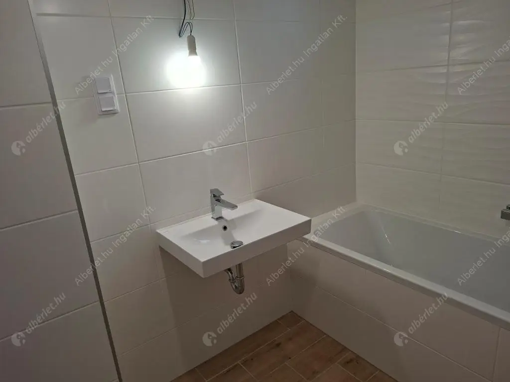 Kiadó albérlet 610000 Ft/hó áron: Budapest, XIII. kerület  Szabolcs utca. Mérete: 82 nm, 4 szobás | Alberlet.hu - 6591708