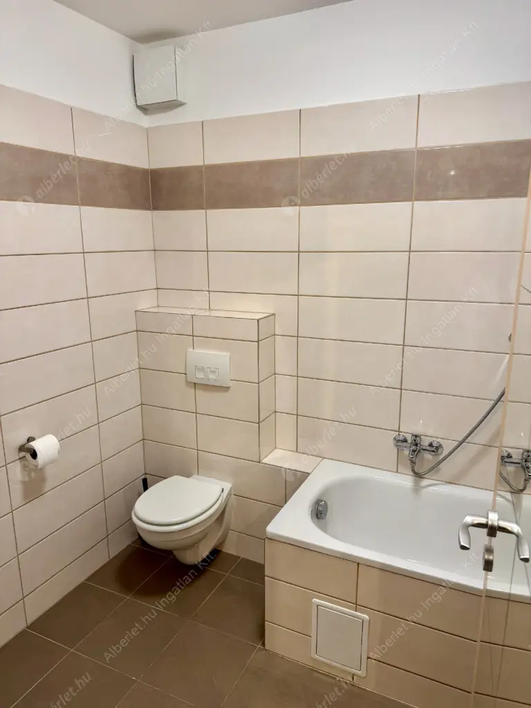 Kiadó albérlet 280000 Ft/hó áron: Budapest, XIII. kerület  Szegedi út. Mérete: 42 nm, 2 szobás | Alberlet.hu - 6631374