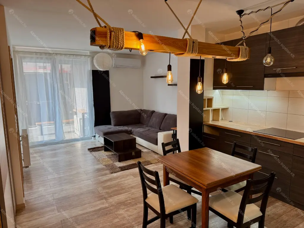 Kiadó albérlet 280000 Ft/hó áron: Budapest, XIII. kerület  Szegedi út. Mérete: 42 nm, 2 szobás | Alberlet.hu - 6640133