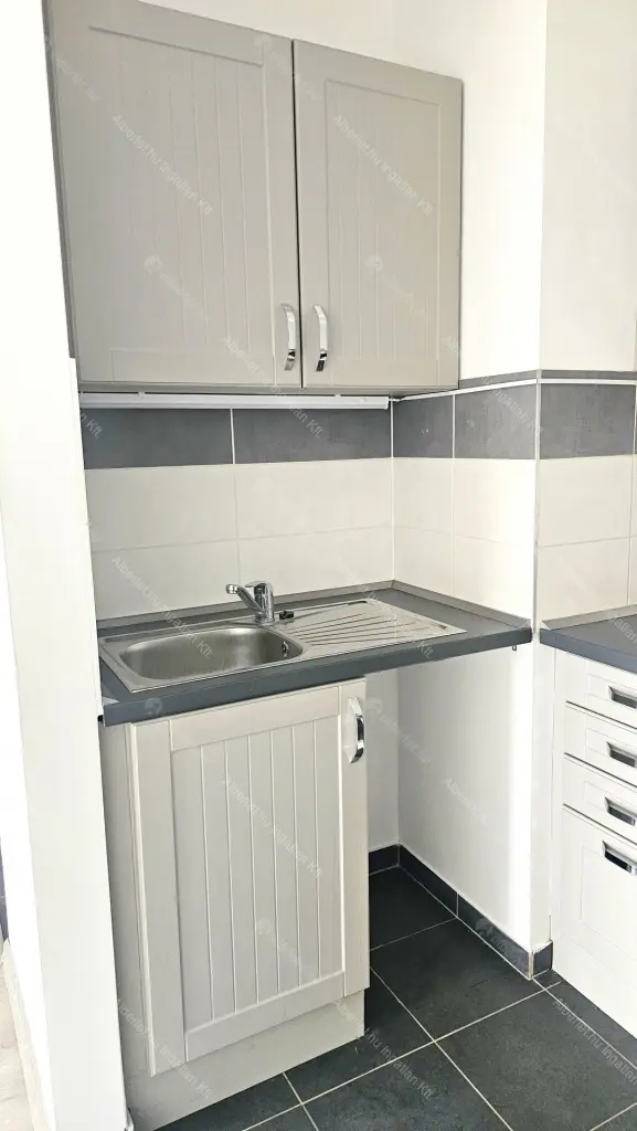 Kiadó albérlet 235000 Ft/hó áron: Budapest, XIII. kerület  Szegedi út. Mérete: 44 nm, 2 szobás | Alberlet.hu - 6661234