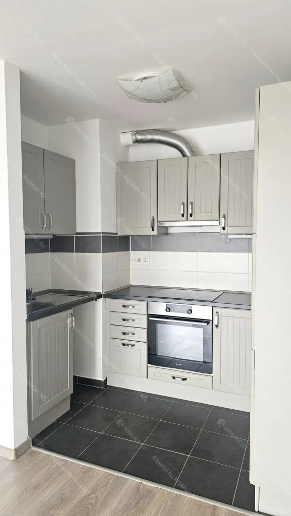 Kiadó albérlet 235000 Ft/hó áron: Budapest, XIII. kerület  Szegedi út. Mérete: 44 nm, 2 szobás | Alberlet.hu - 6664715