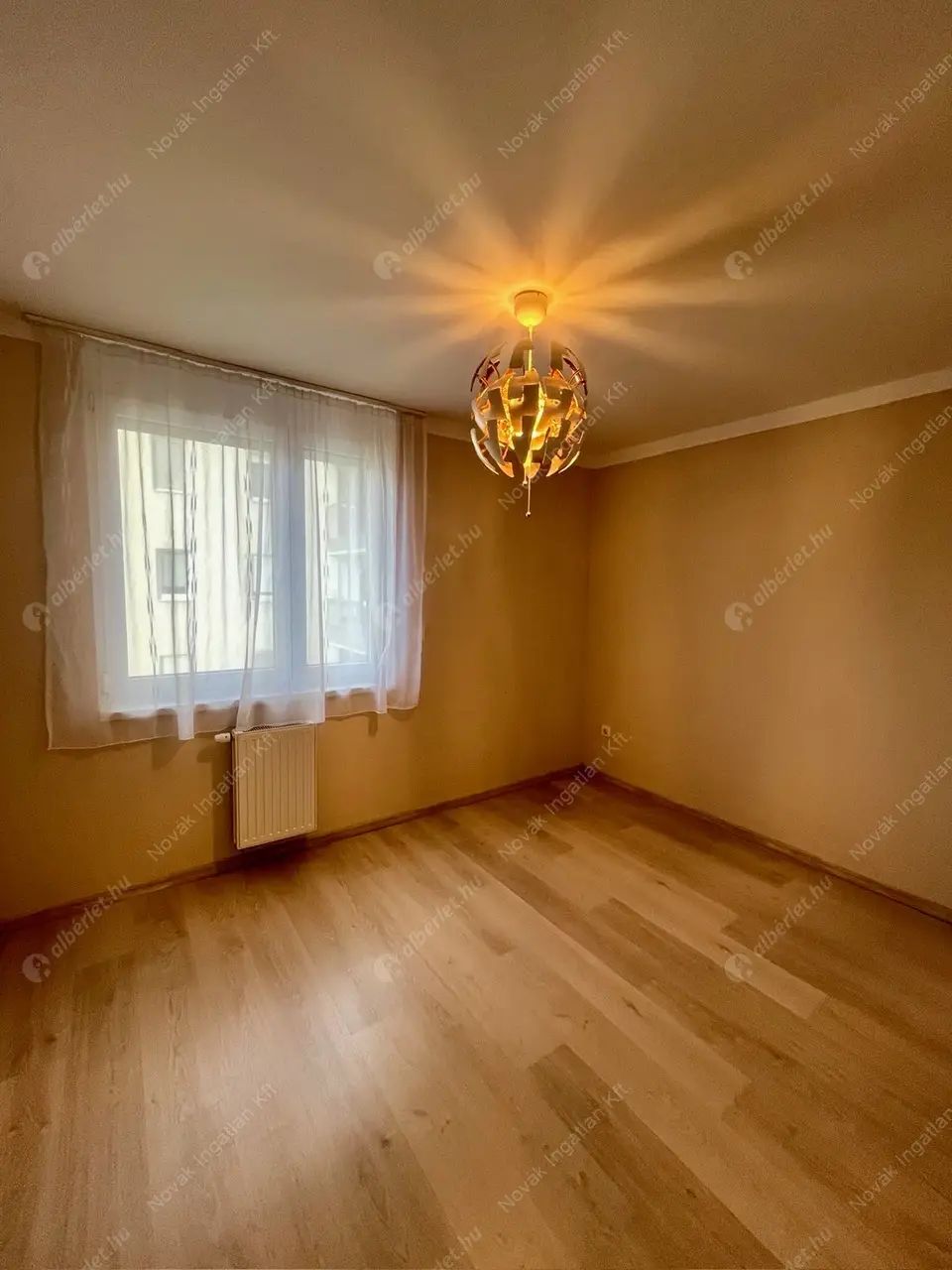 Kiadó albérlet 280000 Ft/hó áron: Budapest, XIII. kerület  Szegedi út. Mérete: 45 nm, 2 szobás | Alberlet.hu - 6620646